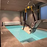 Veluwe Met Binnenzwembad & Wellness | 12 Personen | Rolstoelvriendelijk *