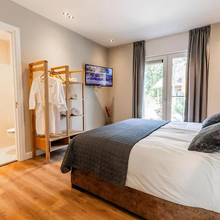 Veluwe Met Binnenzwembad & Wellness | 12 Personen | Rolstoelvriendelijk