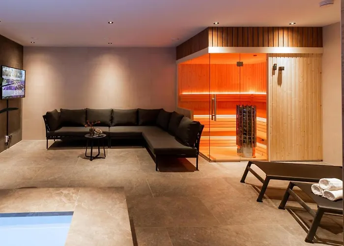 Veluwe Met Binnenzwembad & Wellness | 12 Personen | Rolstoelvriendelijk *