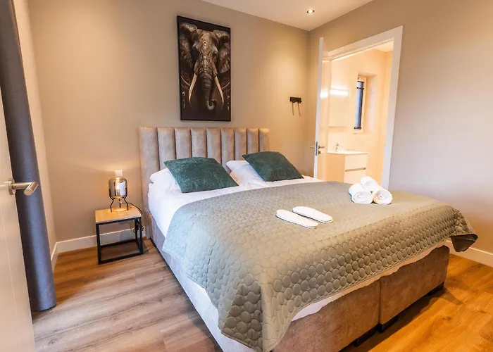 Veluwe Met Binnenzwembad & Wellness | 12 Personen | Rolstoelvriendelijk וילה Wekerom