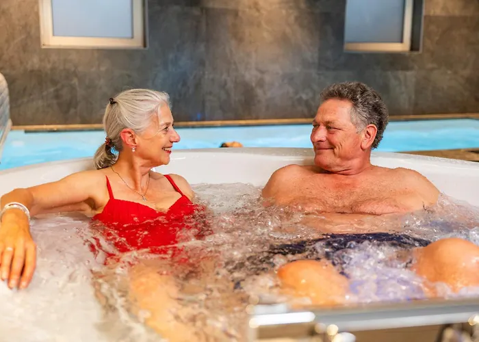 Veluwe Met Binnenzwembad & Wellness | 12 Personen | Rolstoelvriendelijk *