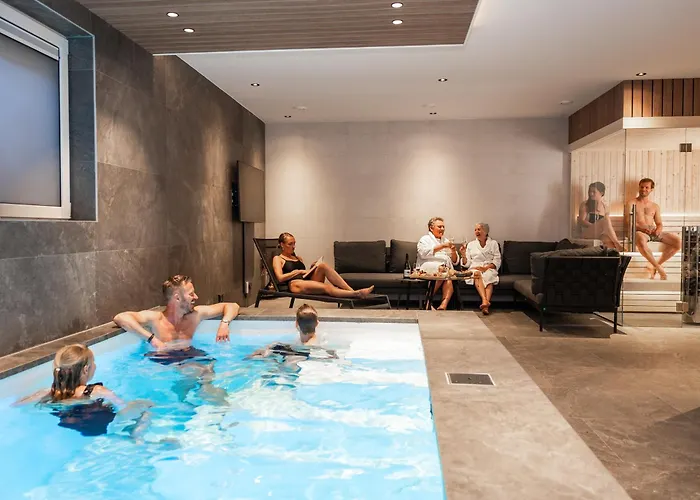 Veluwe Met Binnenzwembad & Wellness | 12 Personen | Rolstoelvriendelijk * Wekerom