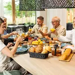 Villa Veluwe Met Binnenzwembad & Wellness | 12 Personen | Rolstoelvriendelijk Wekerom
