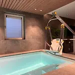 Veluwe Met Binnenzwembad & Wellness | 12 Personen | Rolstoelvriendelijk